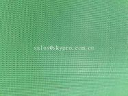 Промышленная картина травы грубой поверхности резиновых поясов зеленого цвета конвейерной ленты ПВК