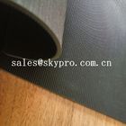 Черное высокое растяжимое резиновое Солинг покрывает лист резины камеди картины волны в естественный для материала подошвы ботинка