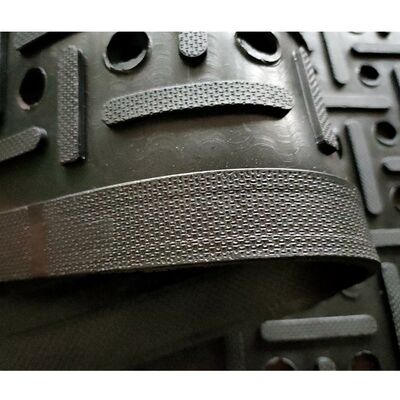 Противоскользящий резиновый коврик с дренажными отверстиями для влажных зон, промышленных кухонь и мастерских