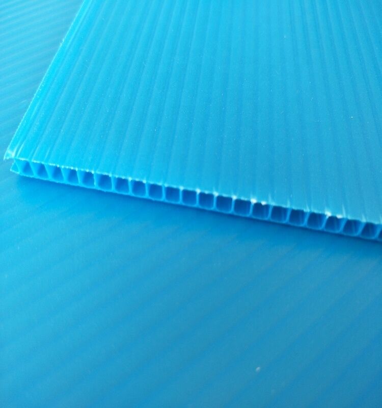 Рециклируемый водонепроницаемый PP пластиковый гофрированный лист для упаковки коробки